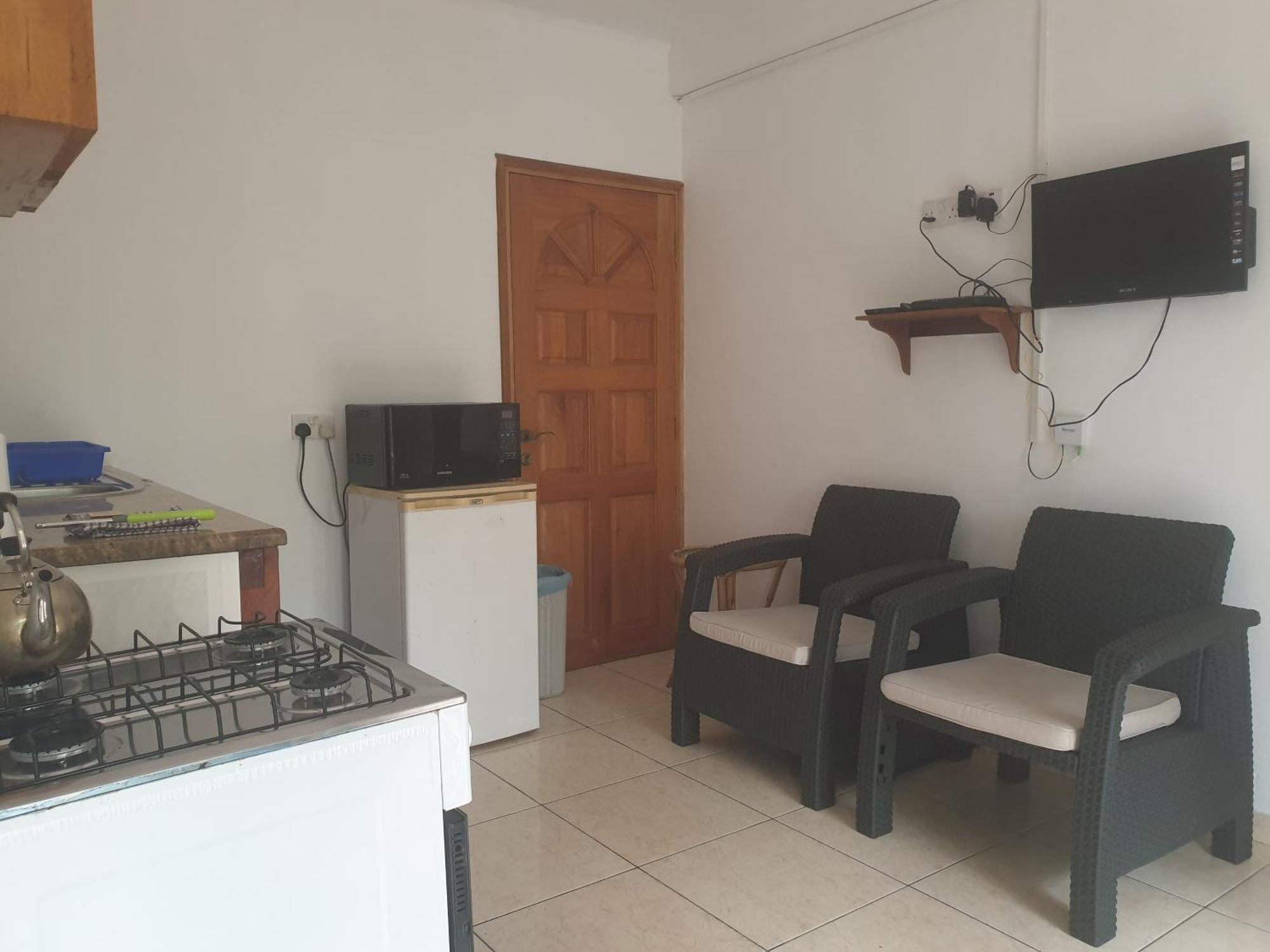 Palmont Commercial Self-catering -